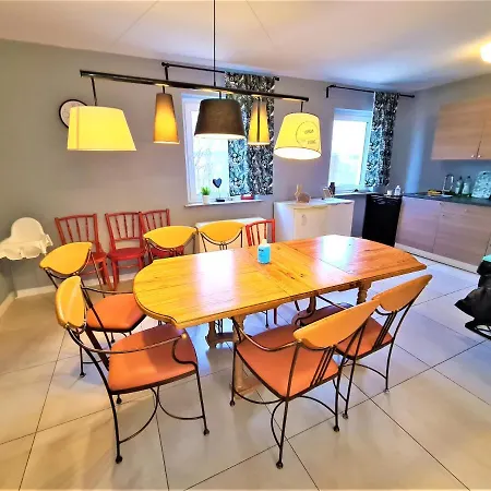 Bei Playmobilland- Grosszugige Mit Terasse 1 Appartement